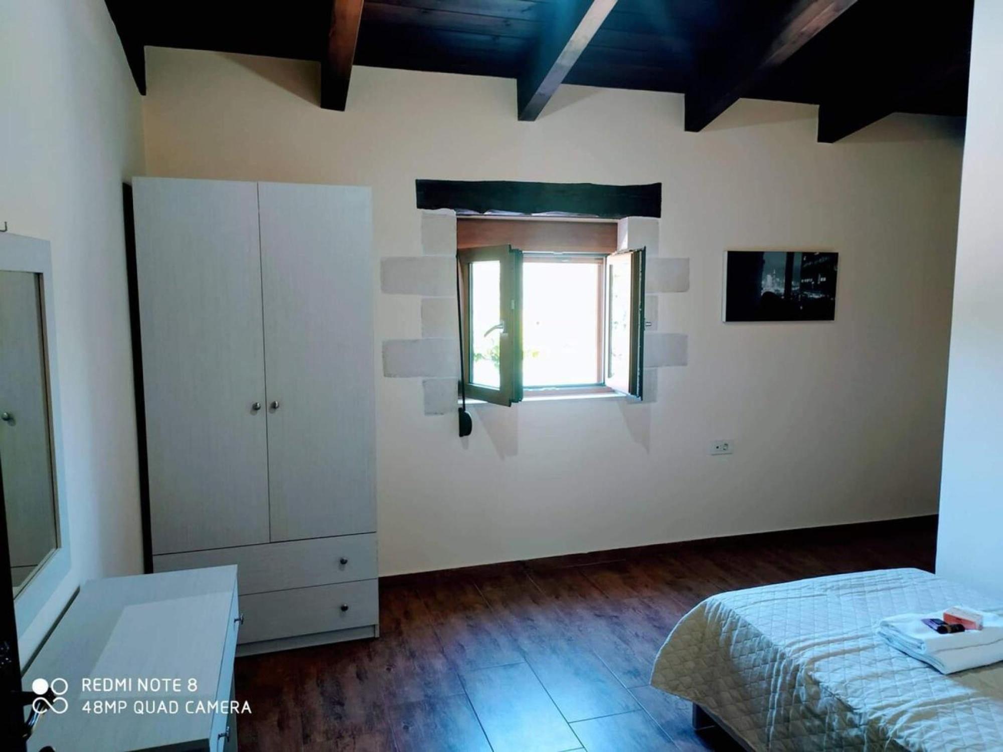 Traditional Villa in Pemonia Esterno foto