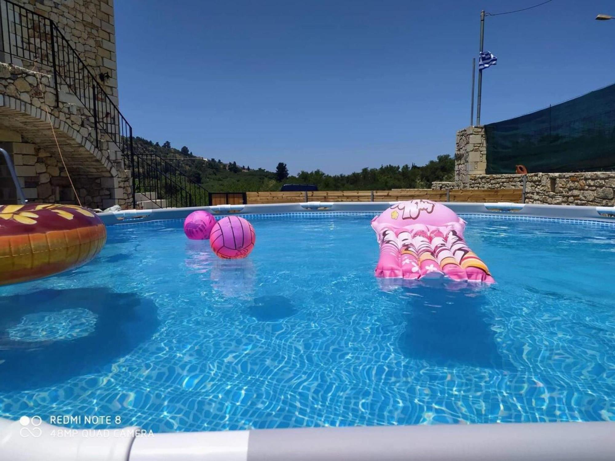 Traditional Villa in Pemonia Esterno foto